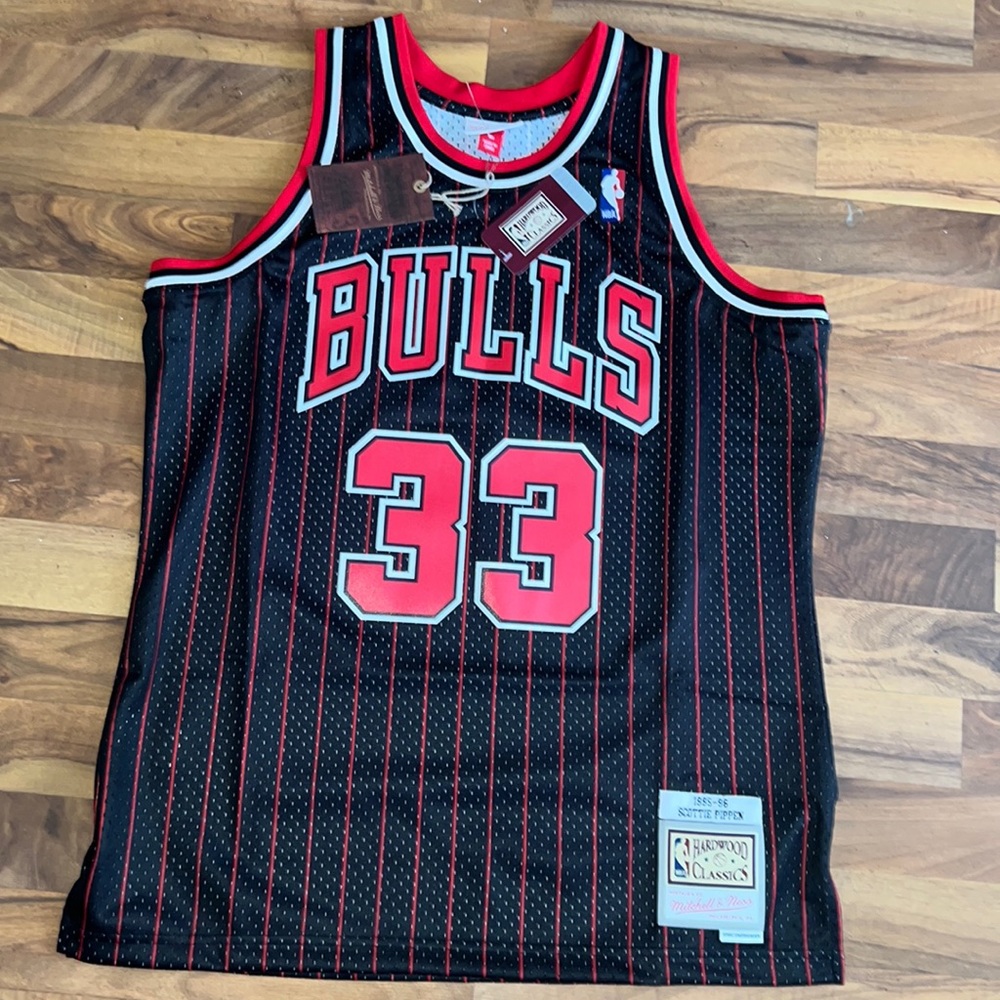 New Chicago Bulls Alternate Swingman Jersey Scottie Pippen